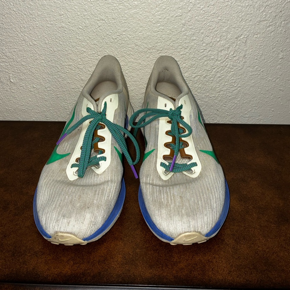 Nike Air Winflo 9 Premium "Moving Company" sneakers